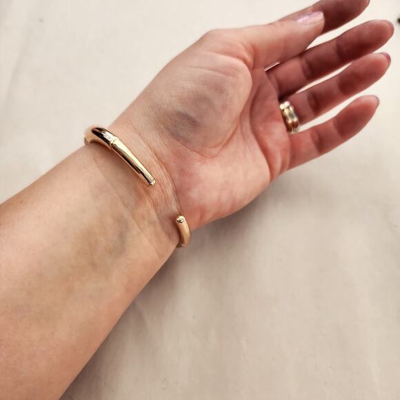 Vintage Joan Boyce Champagne Peach Rhinestone Rose Gold Clamper Bangle Bracelet - Picture 7 of 12